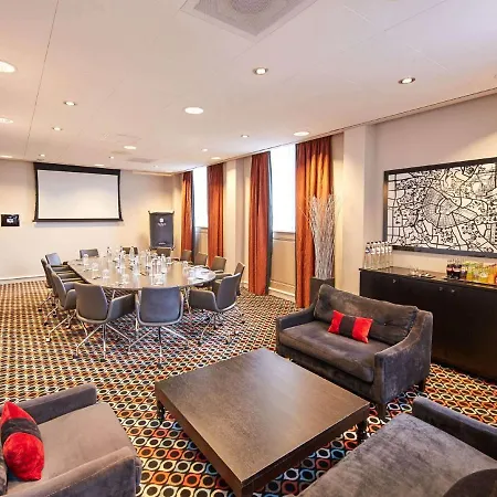 Canal House At Sofitel Legend The Grand 5*