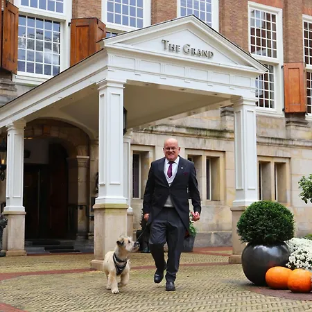 Canal House At Sofitel Legend The Grand 5*