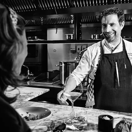 Canal House At Sofitel Legend The Grand מלון דירות 5*