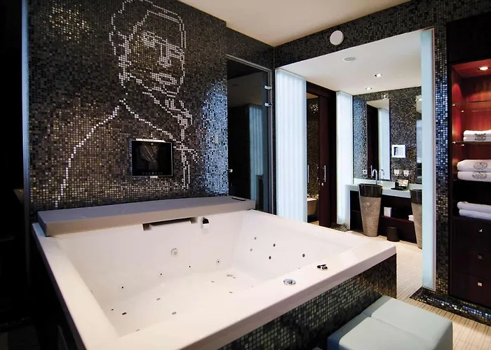 Aparthotel Canal House At Sofitel Legend The Grand