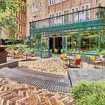 Aparthotel Canal House At Sofitel Legend The Grand