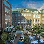 Canal House At Sofitel Legend The Grand Aparthotel