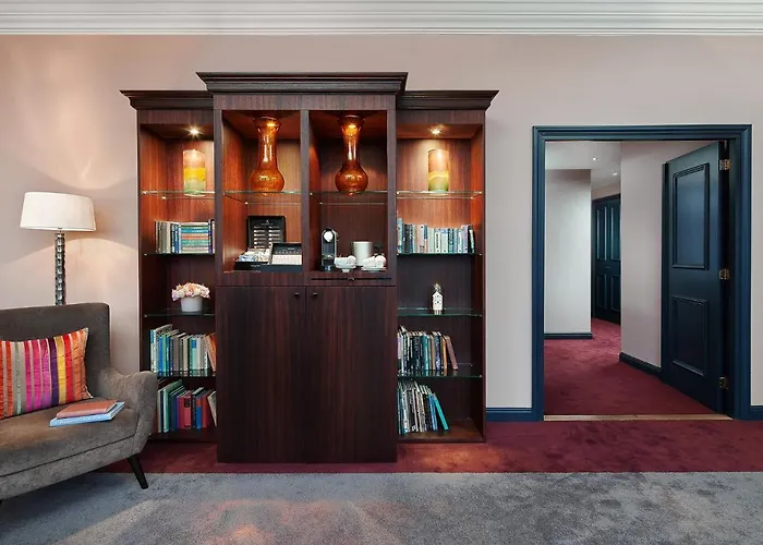 Aparthotel Canal House At Sofitel Legend The Grand